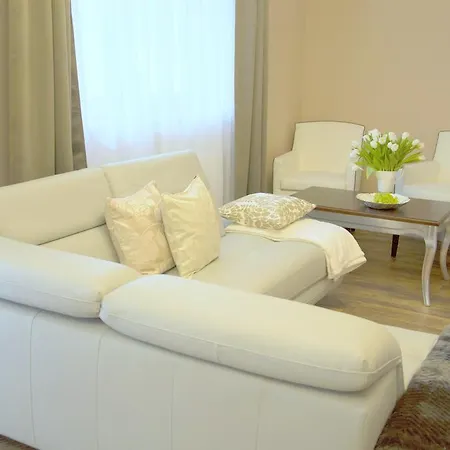 Bed & Breakfast Sepia Spa 3*
