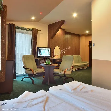 Arka Hotel 2*