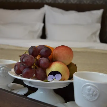 Sepia Spa Bed & Breakfast