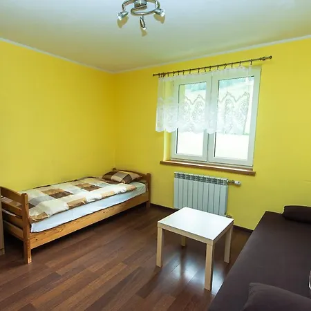 Gosciniec Zjazdowy Homestay *