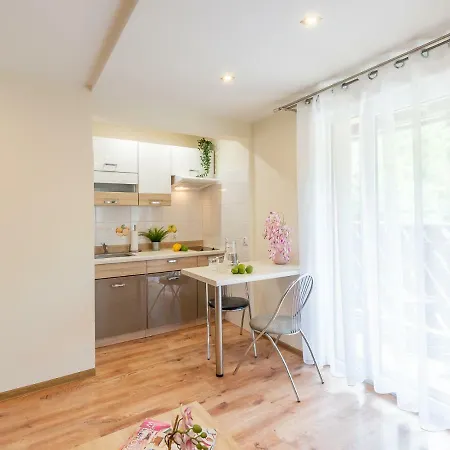 Apartament I Pokoje Goscinne U Lusi Wisla