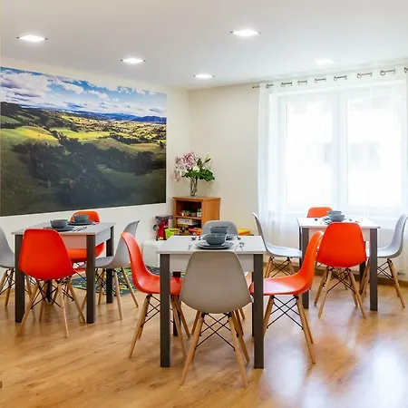 Apartament I Pokoje Goscinne U Lusi Homestay *