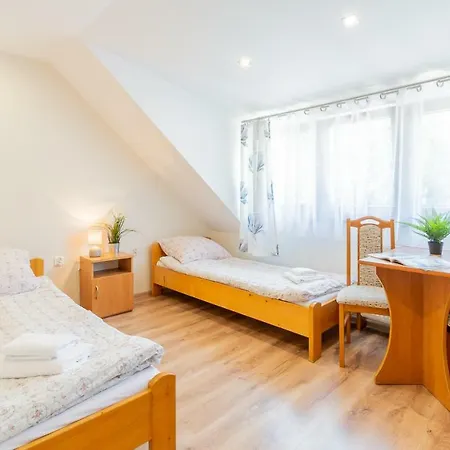 Apartament I Pokoje Goscinne U Lusi Homestay