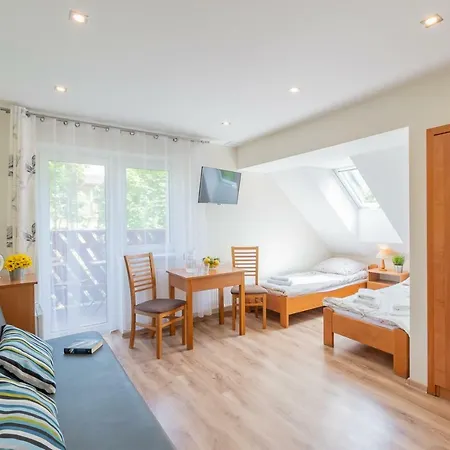 Apartament I Pokoje Goscinne U Lusi Homestay *