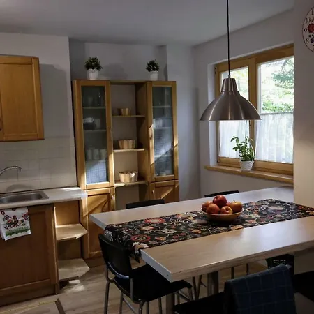 Holiday home Malinka 13 *