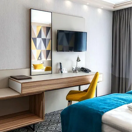 Stok Hotel 4*