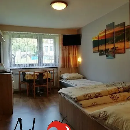 Adam Pokoje Goscinne *