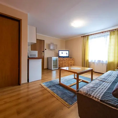 Anna Osrodek Wypoczynkowy Resort *