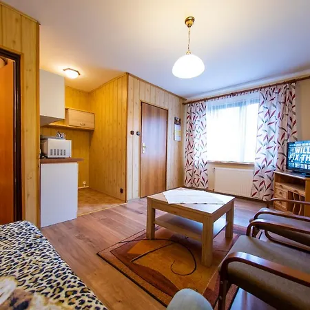 Resort Anna Osrodek Wypoczynkowy *
